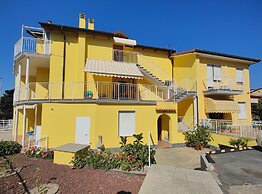 Ampio Trilocale Con Terrazzo