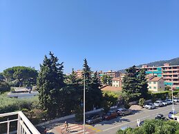 Ampio Trilocale Con Terrazzo