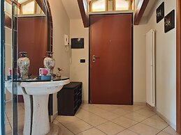 Ampio Trilocale Con Terrazzo