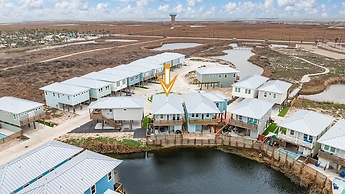 Anchor House - Private Pool & Ocean Views!