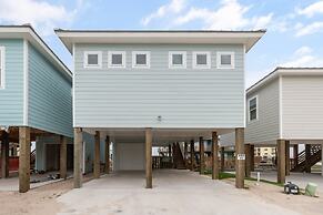 Anchor House - Private Pool & Ocean Views!