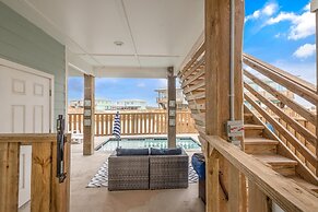 Anchor House - Private Pool & Ocean Views!