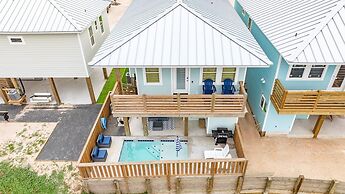 Anchor House - Private Pool & Ocean Views!