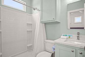 Anchor House - Private Pool & Ocean Views!