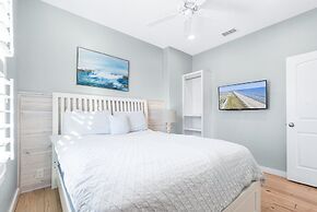 Sandy Coral - Golf Cart Included!