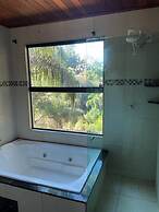 Pousada Rota dos Macacos - 02 - Macacos