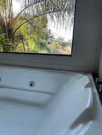 Pousada Rota dos Macacos - 02 - Macacos