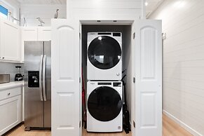 Beach to Bay - Ocean Views! Private Pool!