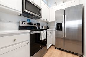 Beach to Bay - Ocean Views! Private Pool!