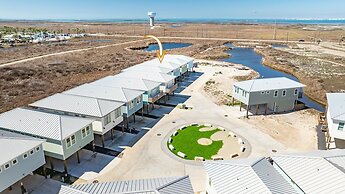 Beach to Bay - Ocean Views! Private Pool!