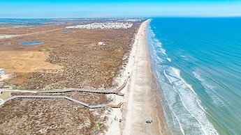 Beach to Bay - Ocean Views! Private Pool!