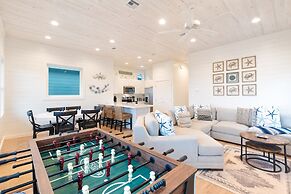 Beach to Bay - Ocean Views! Private Pool!