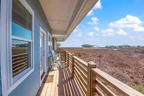 Beach to Bay - Ocean Views! Private Pool!