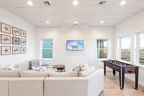 Beach to Bay - Ocean Views! Private Pool!