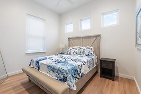 Beach to Bay - Ocean Views! Private Pool!