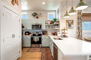 Jetty Set Go! Ocean Views & Private Pool!