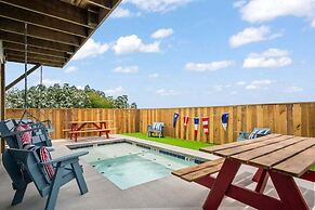 Jetty Set Go! Ocean Views & Private Pool!