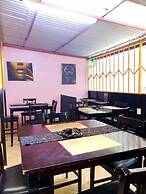 J's Eatery & Accommodation Nakuru