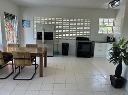 Aquila apartments