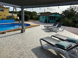 Aquila apartments