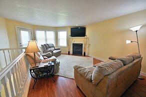 Unit 109 2 Bdrm/ 2 BA