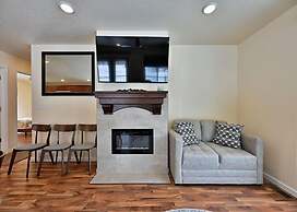 Tri Lake House Duplex House Side A and B