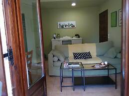 Orsiida Seaside Cottage K Gatzea