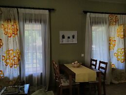 Orsiida Seaside Cottage K Gatzea