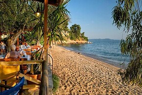 Orsiida Seaside Cottage K Gatzea