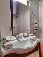 Orsiida Seaside Cottage K Gatzea