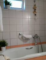 Orsiida Seaside Cottage K Gatzea