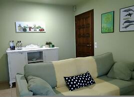 Orsiida Seaside Cottage K Gatzea