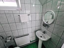 Complex Caprioara Toplita