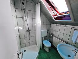 Complex Caprioara Toplita