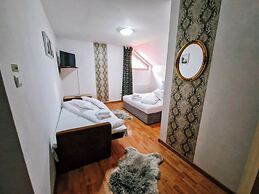 Complex Caprioara Toplita