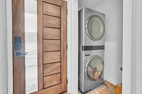 Luxurious Townhome