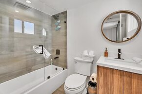 Luxurious Townhome