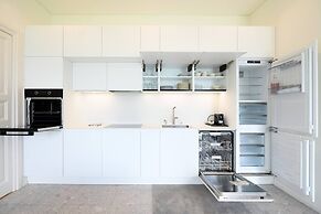 One & Only Central Suite Garden