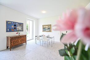 One & Only Central Suite Garden