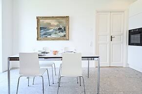 One & Only Central Suite Garden