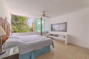 Lakeside Retreat Spacious Family Villa