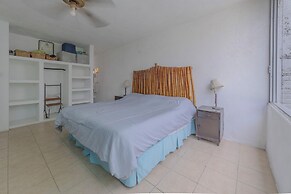 Lakeside Retreat Spacious Family Villa