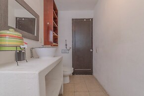 Lakeside Retreat Spacious Family Villa