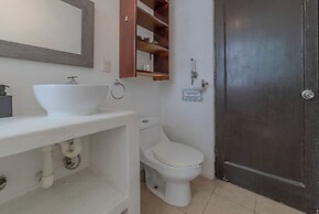 Lakeside Retreat Spacious Family Villa