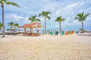 Aqua Lodges at 47th Street Gulfside