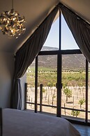 Oeno Wine Lodge