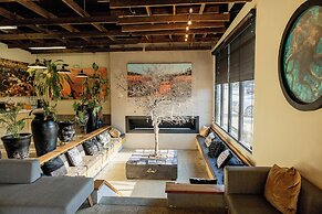 Oeno Wine Lodge