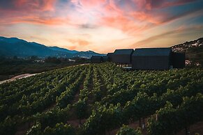 Oeno Wine Lodge