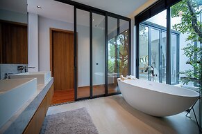 Botanica Foresta 4BR Villa by NLA