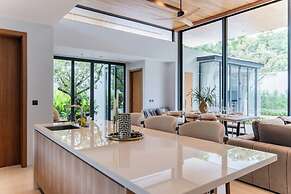 Botanica Foresta 4BR Villa by NLA